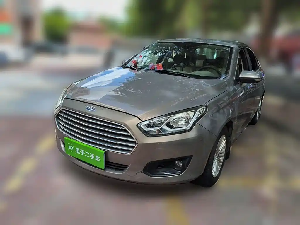 Ford Escort 2016