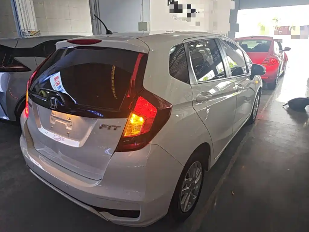 Honda Fit 2020 — фото 7
