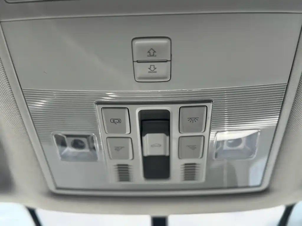 Volkswagen Tuyue New Energy 2021 — фото 19