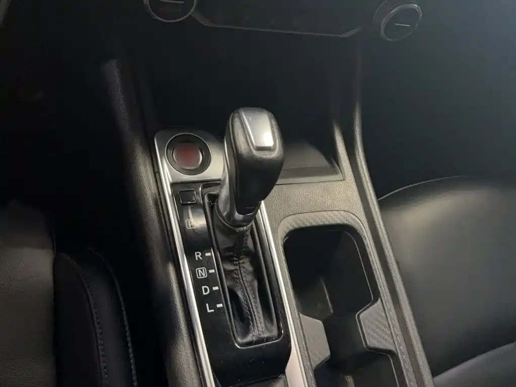 Nissan Sylphy 2022 — фото 10