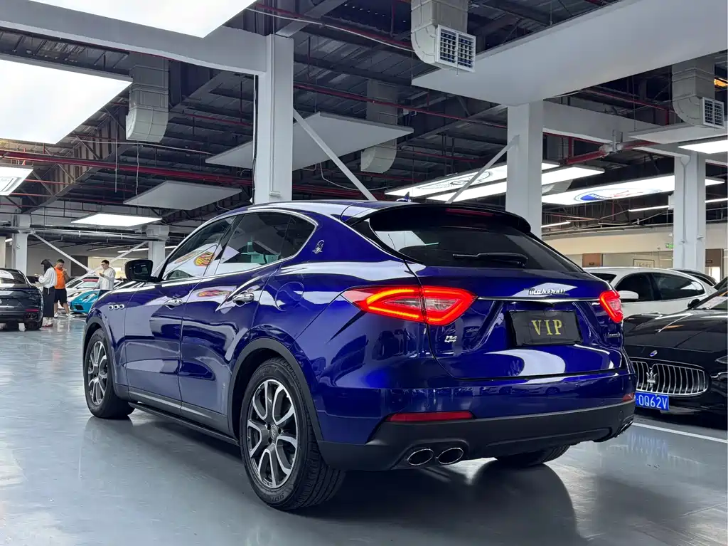 Maserati Levante 2020 — фото 17