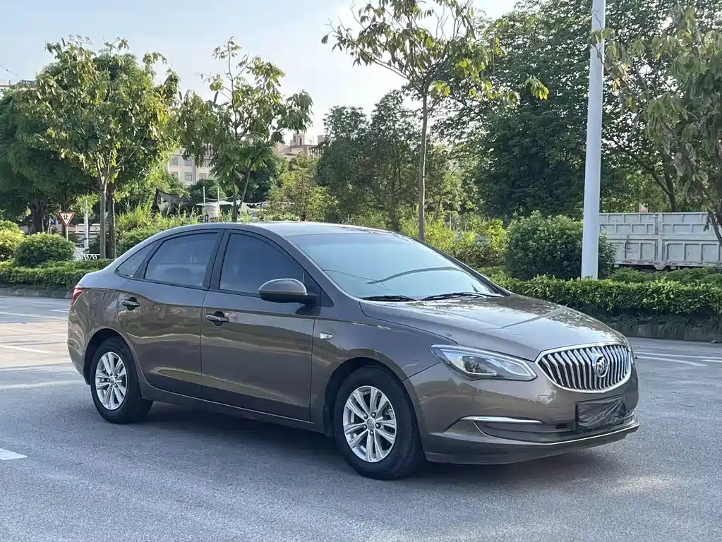 Buick Excelle 2015 — фото 3