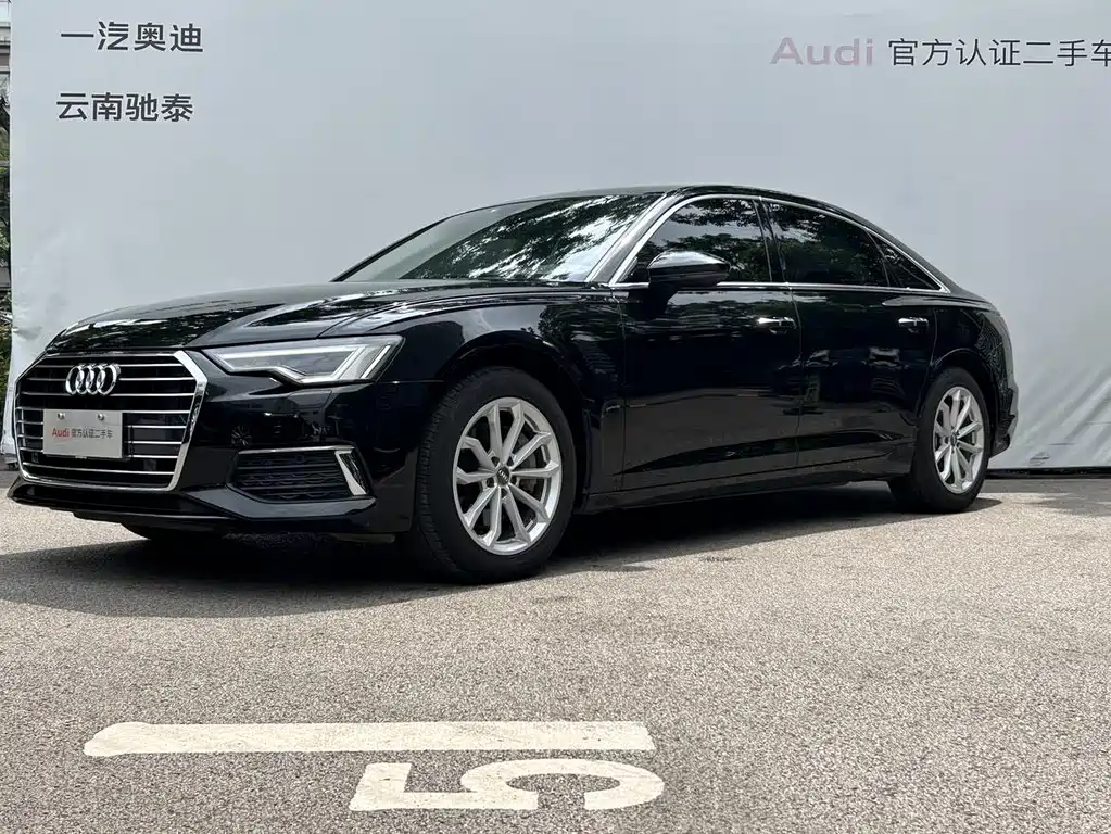 Audi A6L 2021 — фото 1