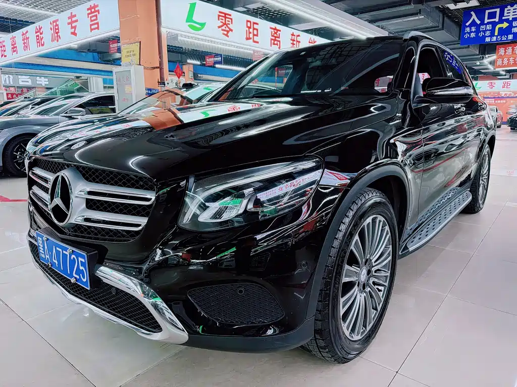 Mercedes-Benz GLC 2017 — фото 1