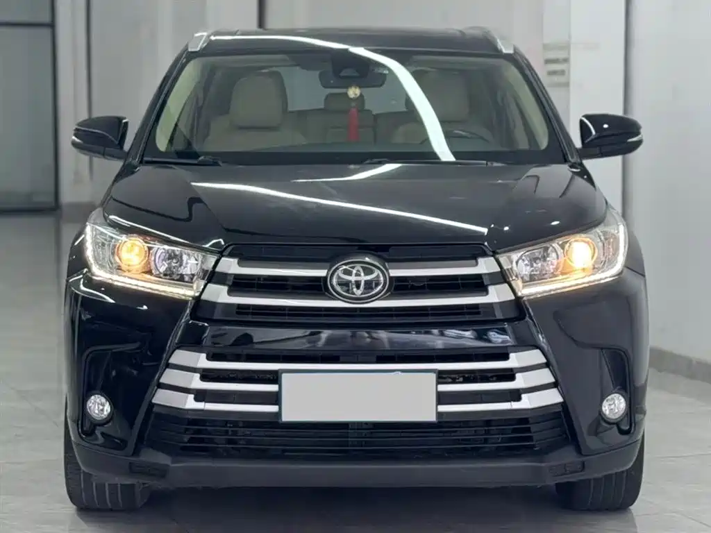 Toyota Highlander 2019 — фото 2