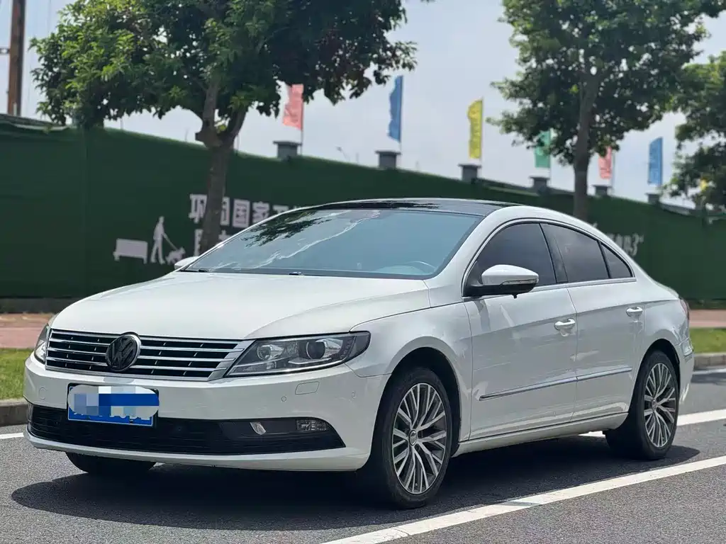 Volkswagen CC 2016 — фото 1