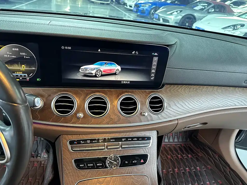 Mercedes-Benz E-Class 2019 — фото 9