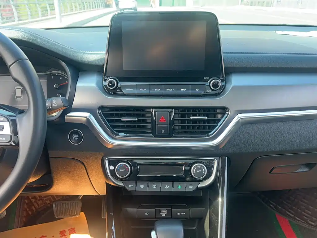 Kia Sportage 2021 — фото 18