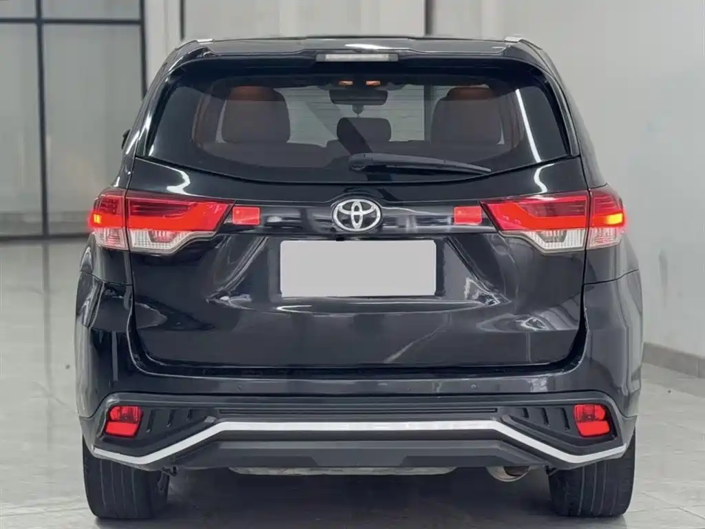 Toyota Highlander 2019 — фото 8