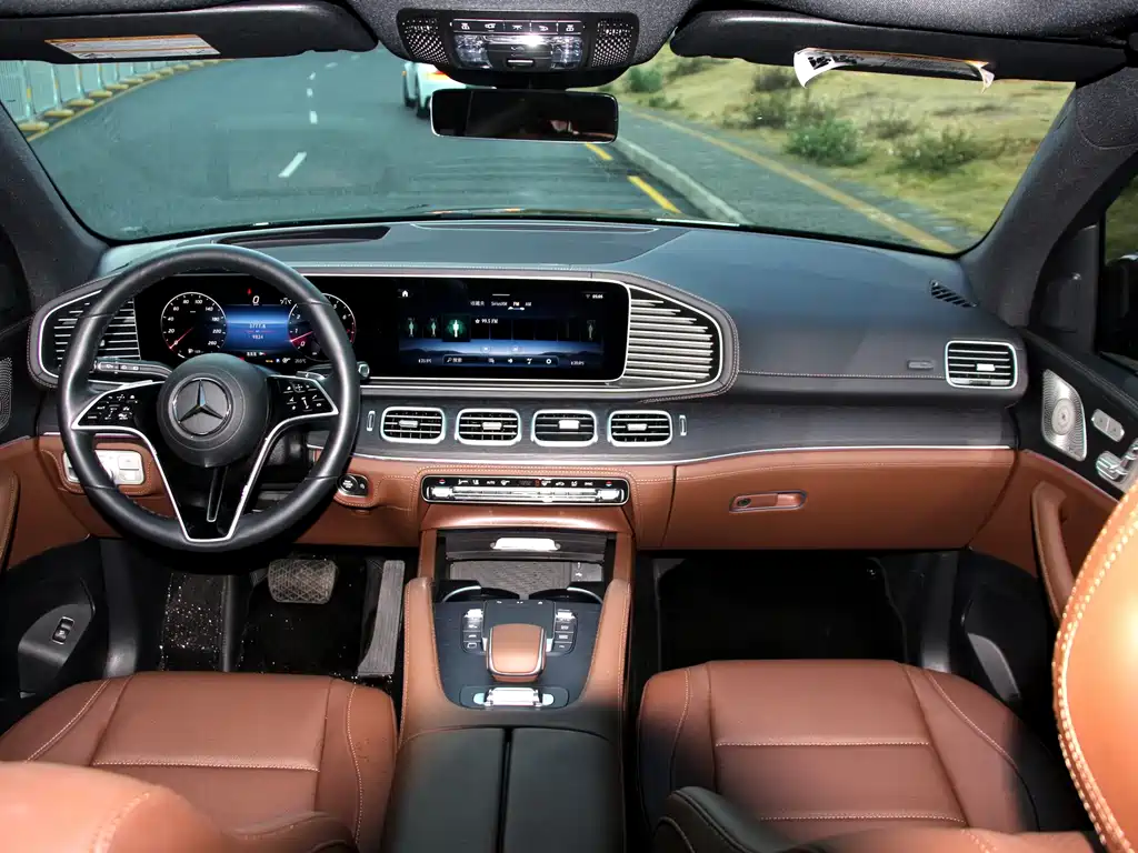 Mercedes-Benz GLE 2025 — фото 10
