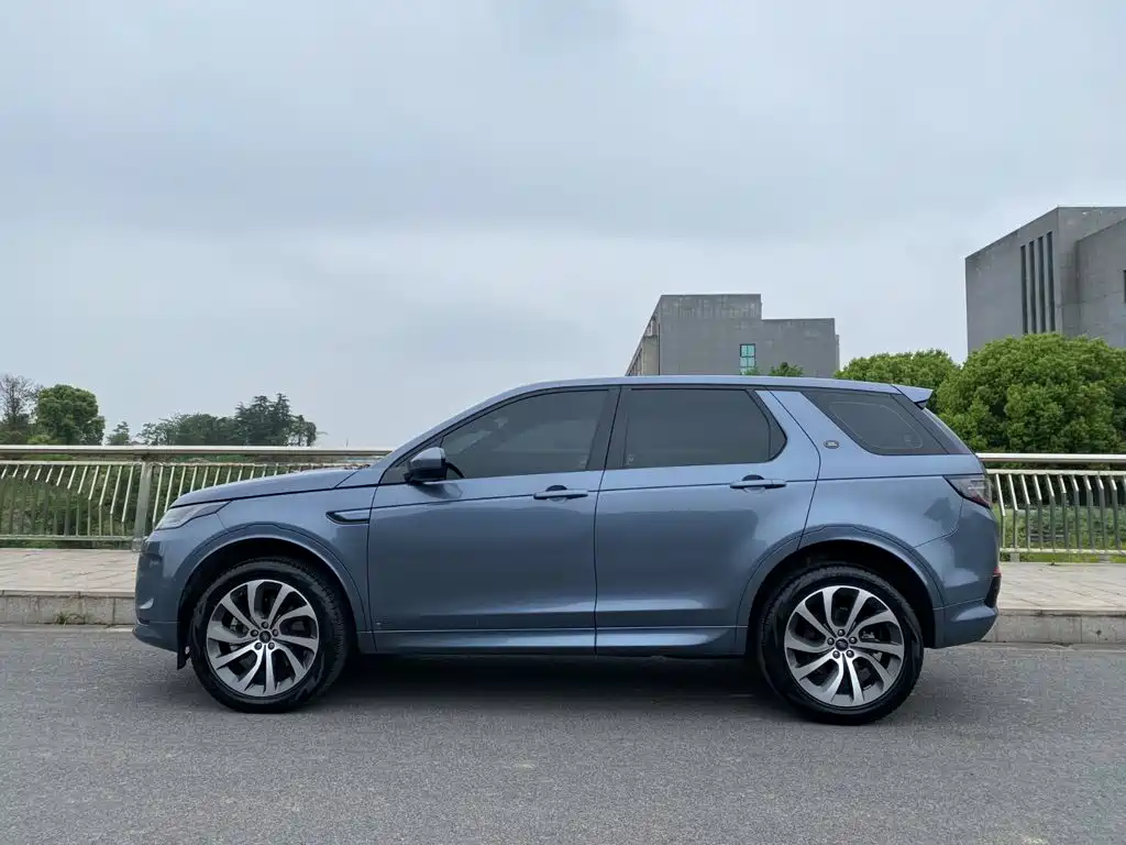 Land Rover Discovery Sport 2020 — фото 2