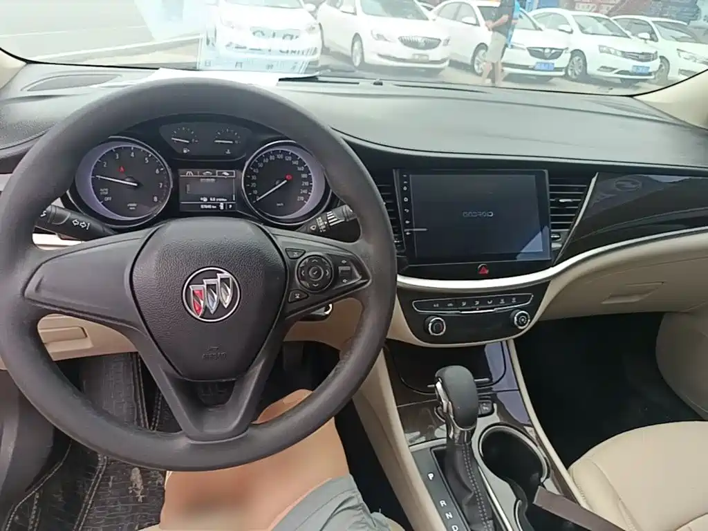 Buick Verano 2018 — фото 10