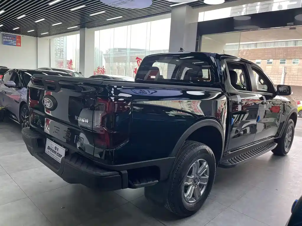 Ford Ranger 2025 — фото 15