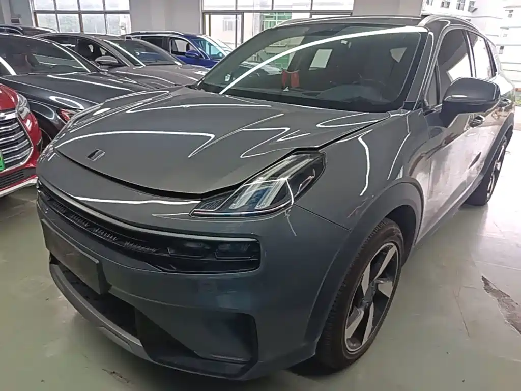 Lynk & Co 06 EM-P 2021