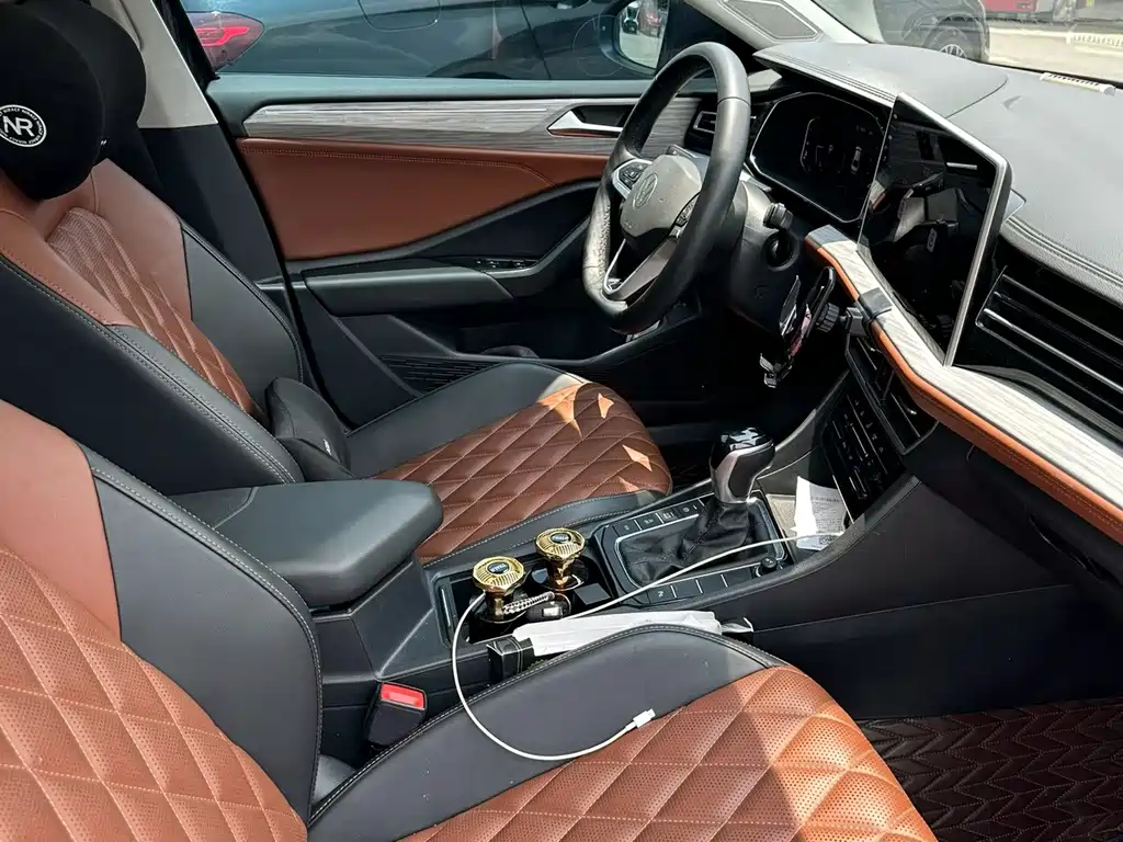 Volkswagen Sagitar 2022