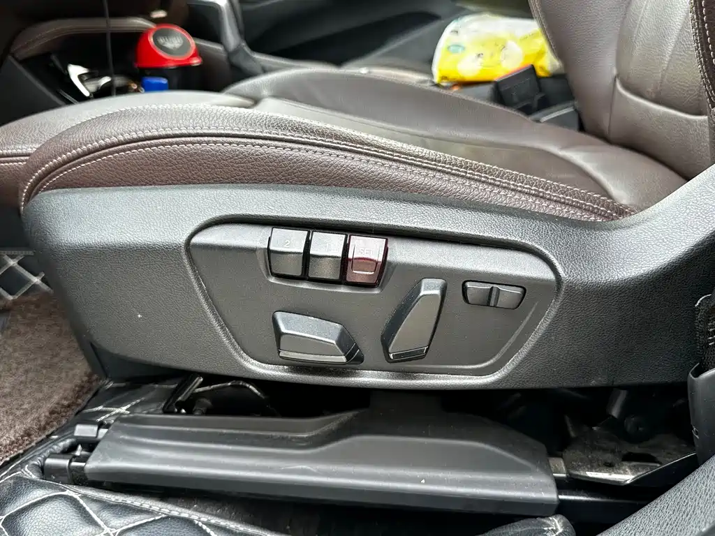 BMW X1 2017 — фото 14