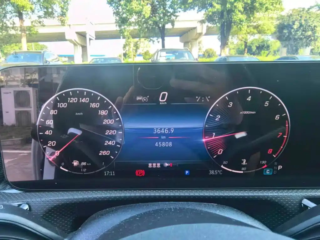 Mercedes-Benz A-Class 2023 — фото 18