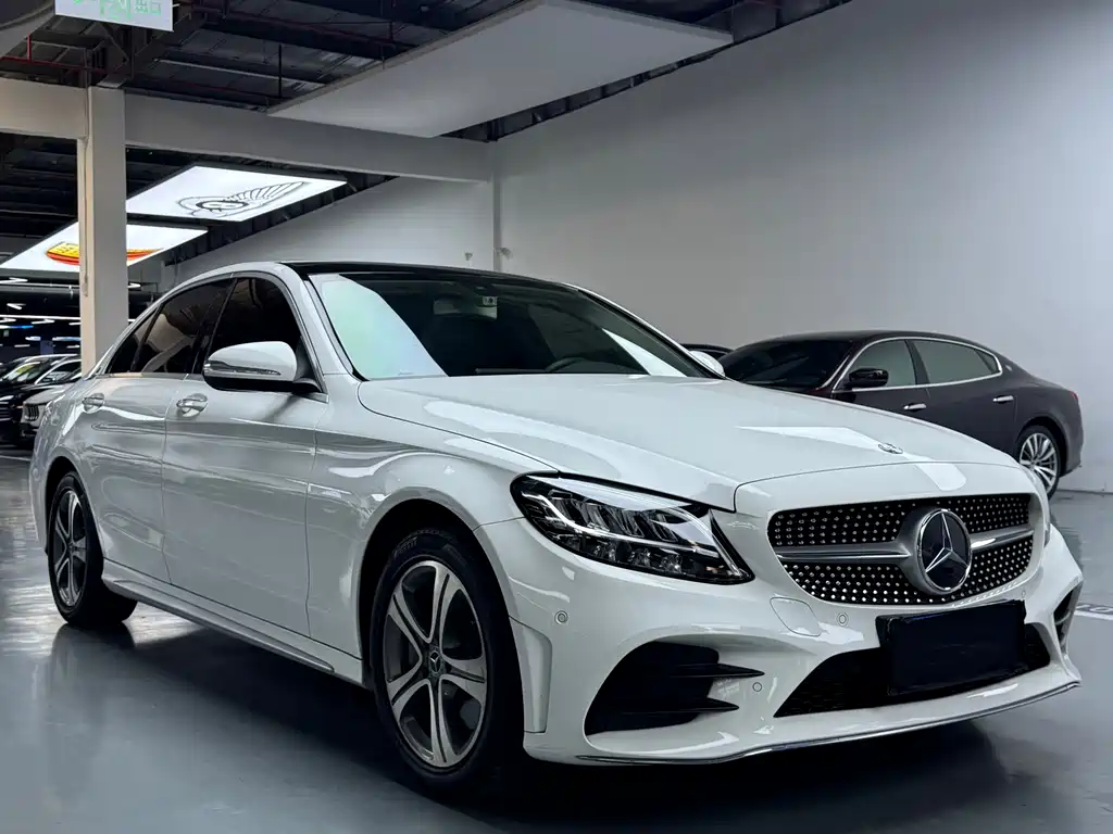 Mercedes-Benz C-Class 2020 — фото 3
