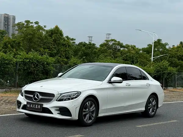 Mercedes-Benz C-Class 2021