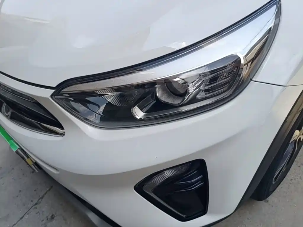 Kia KX1 2019 — фото 18