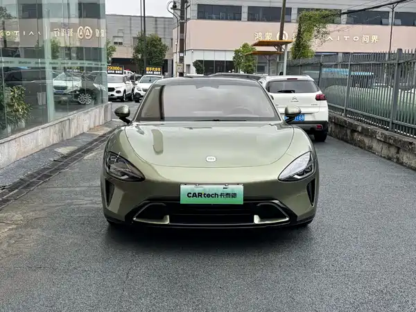 Xiaomi SU7 2025