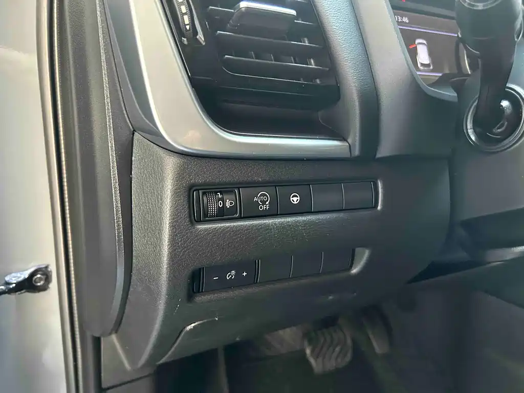 Nissan X-Trail 2021 — фото 13