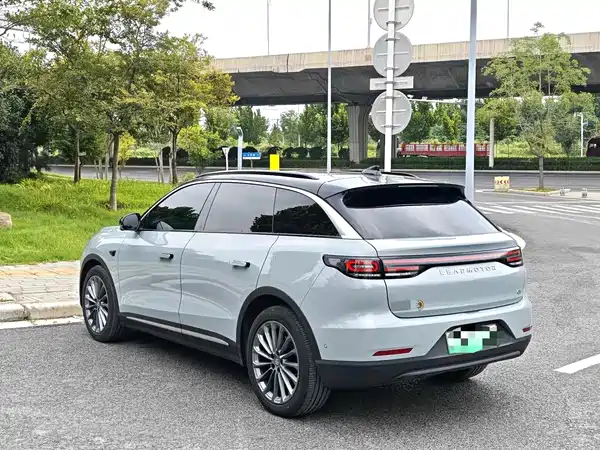 Leapmotor C11 2025