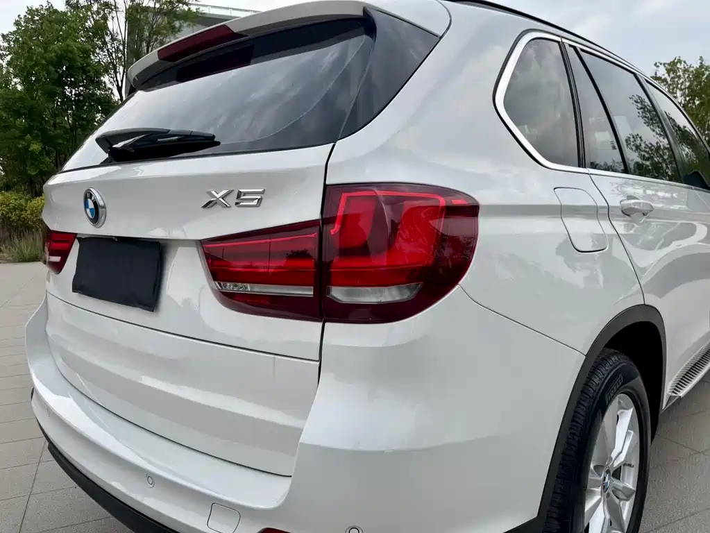 BMW X5 2015 — фото 22