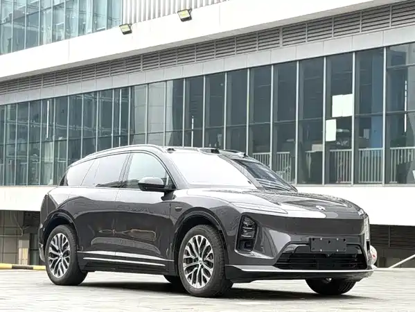 NIO ES6 2025