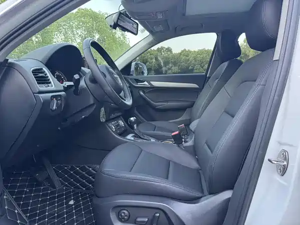 Audi Q3 2015