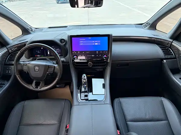 Toyota Vellfire 2025