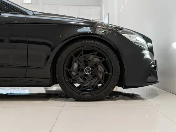 Mercedes-Benz CLS 2015