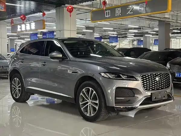 Jaguar F-PACE 2021