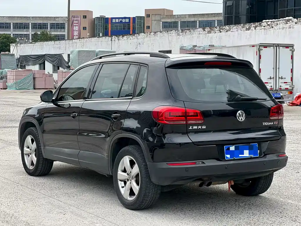 Volkswagen Tiguan 2014 — фото 8