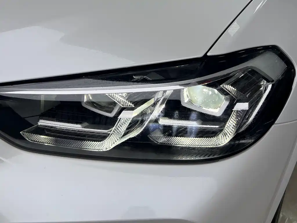 BMW X3 2022 — фото 10