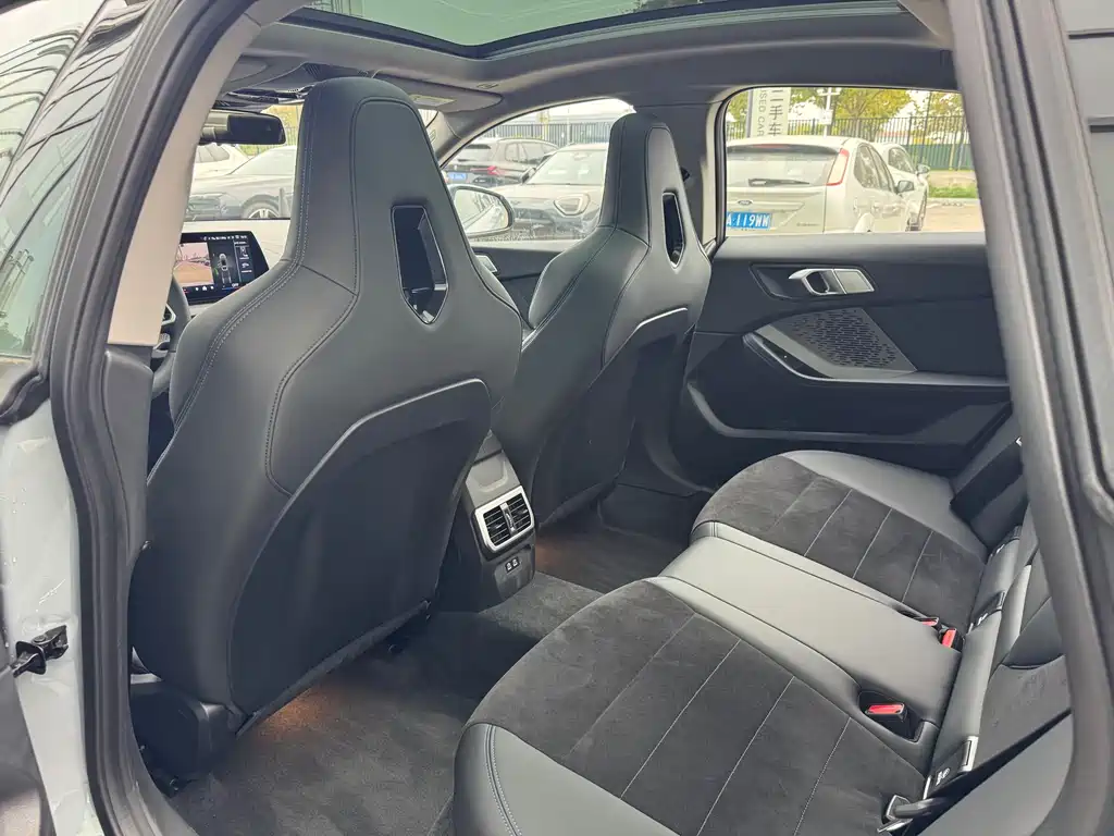 BMW 2 Series — фото 11