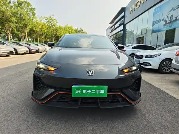 Changan UNI-V 2025