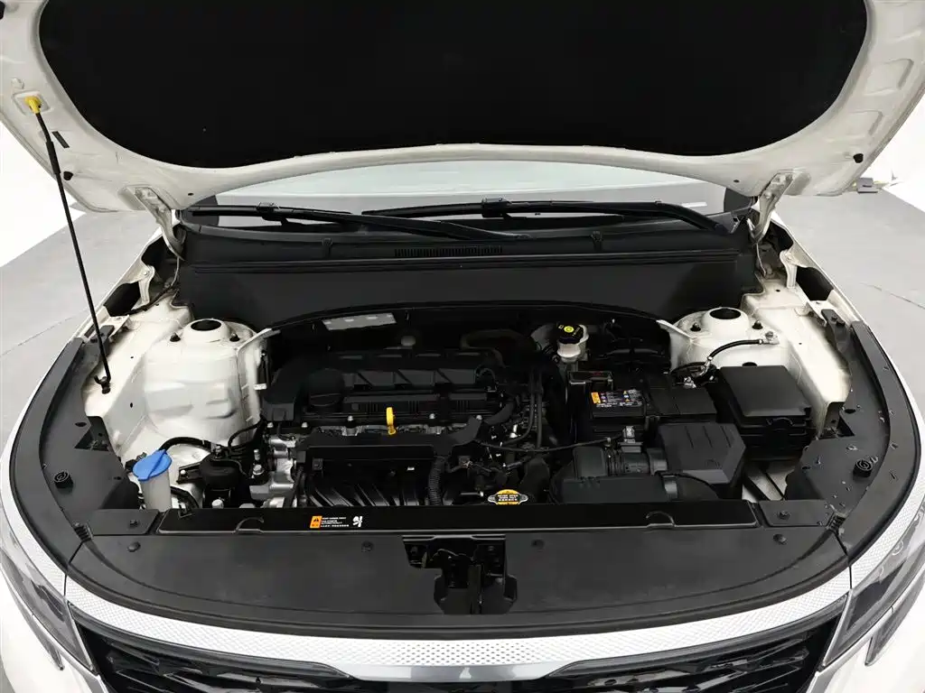Kia KX3 2020 — фото 23