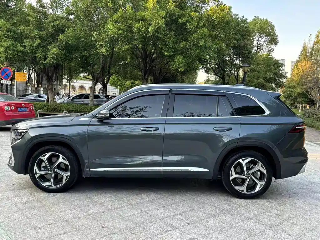 Geely Xingyue L 2023 — фото 15
