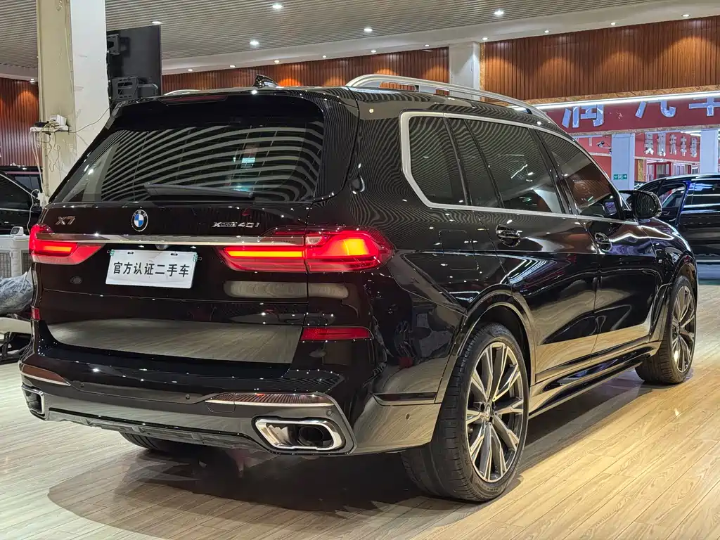 BMW X7 2020 — фото 10