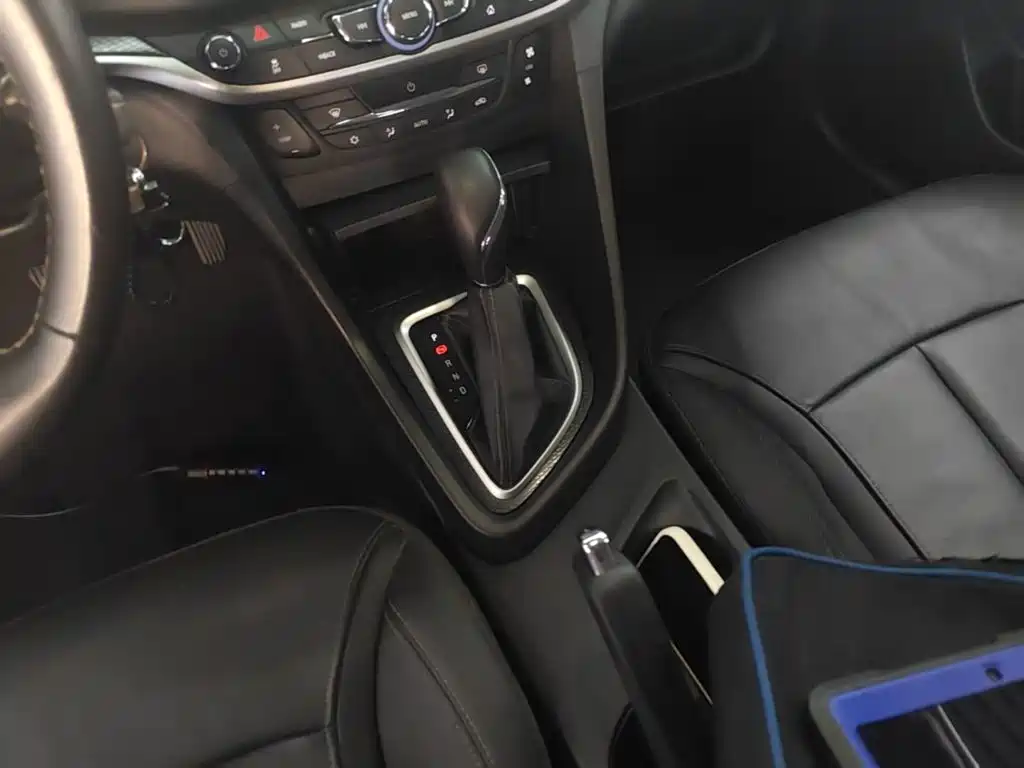 Buick Excelle 2020 — фото 14