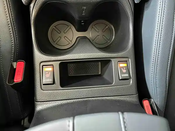Nissan X-Trail 2025