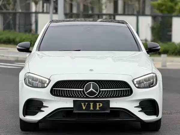 Mercedes-Benz E-Class 2024