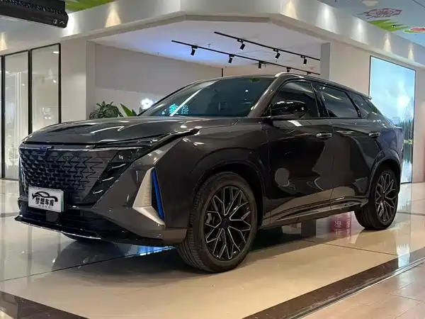 Changan Auchan Z6 New Energy 2022