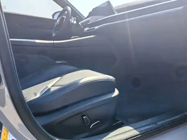 Changan UNI-V 2023