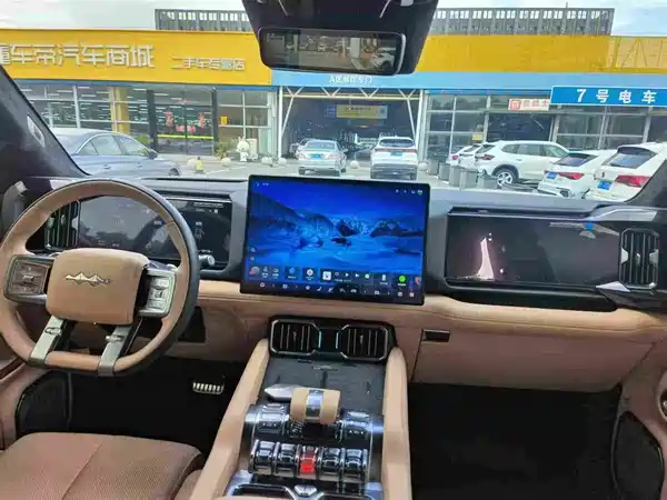 Fangchengbao Leopard 8 2024
