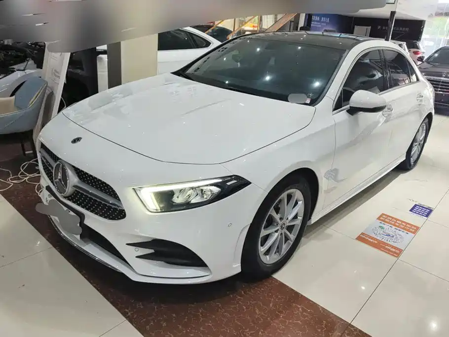 Mercedes-Benz A-Class 2020 — фото 1