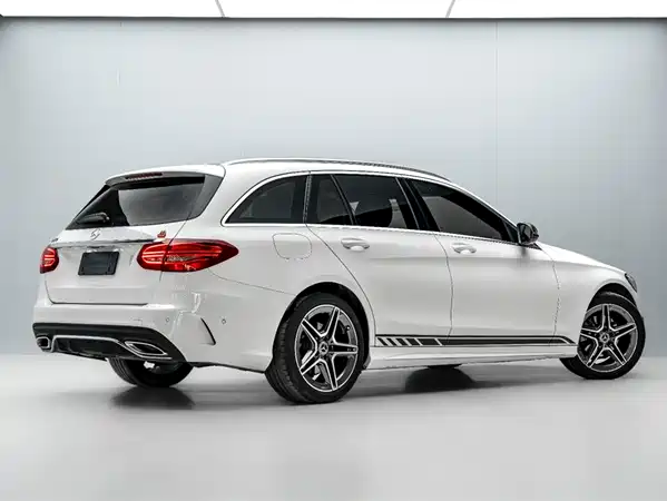 Mercedes-Benz C-Class 2021