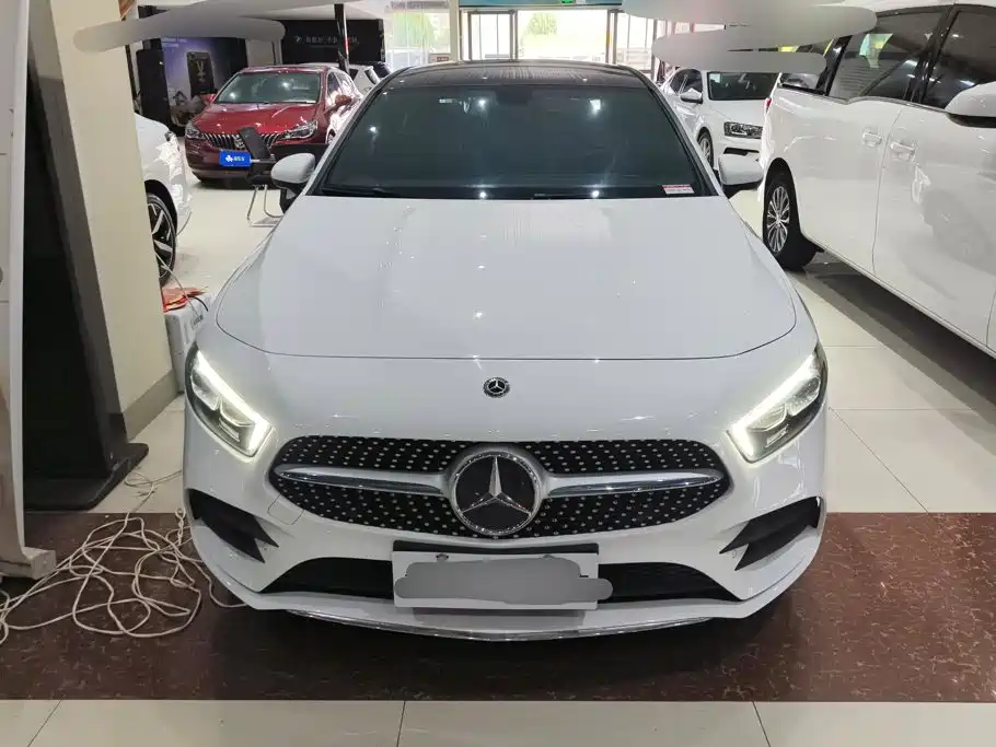 Mercedes-Benz A-Class 2020 — фото 2