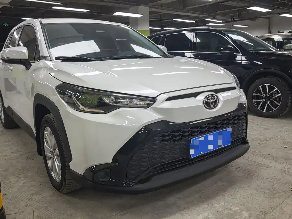 Toyota Frontlander 2023